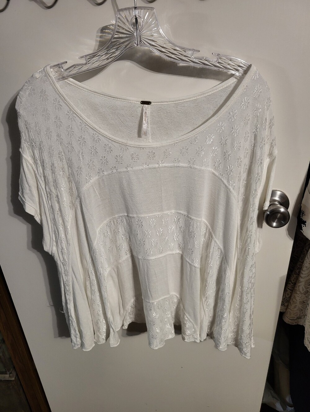 FREE PEOPLE WHITE LACE LINEN BLEND ASYMETRICAL TOP SZ S